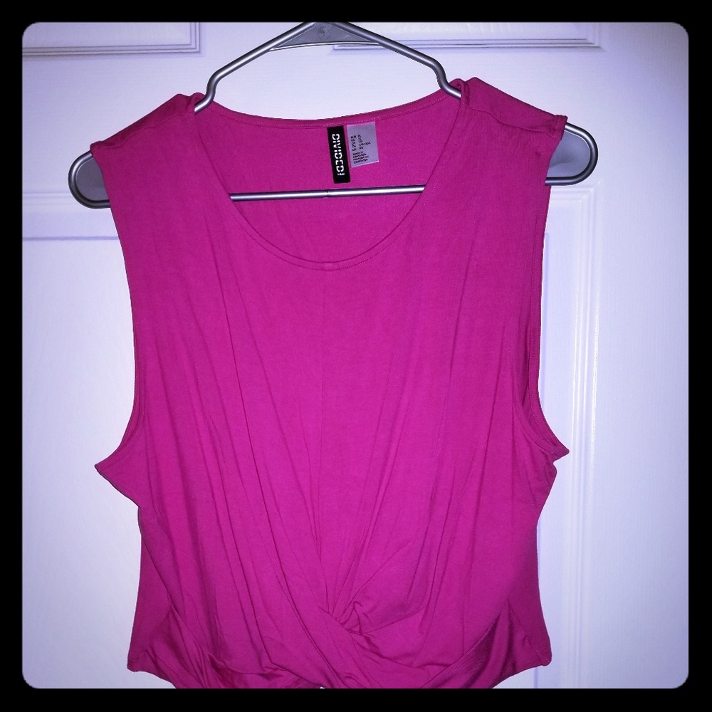 H&M ladies hot pink crop top